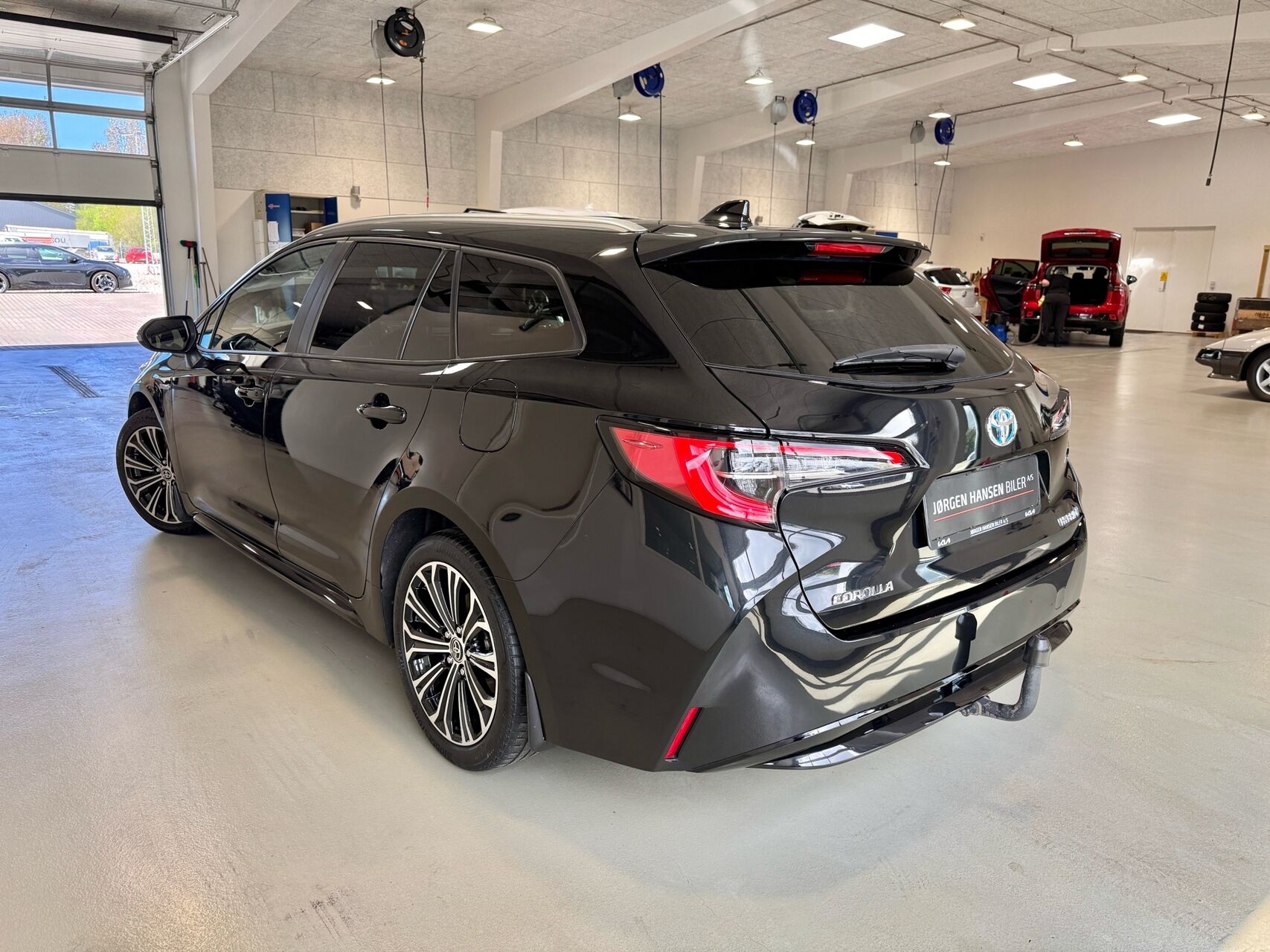 Billede af Toyota Corolla Touring Sports 1,8 Hybrid H3 Smart E-CVT 122HK Stc Trinl. Gear