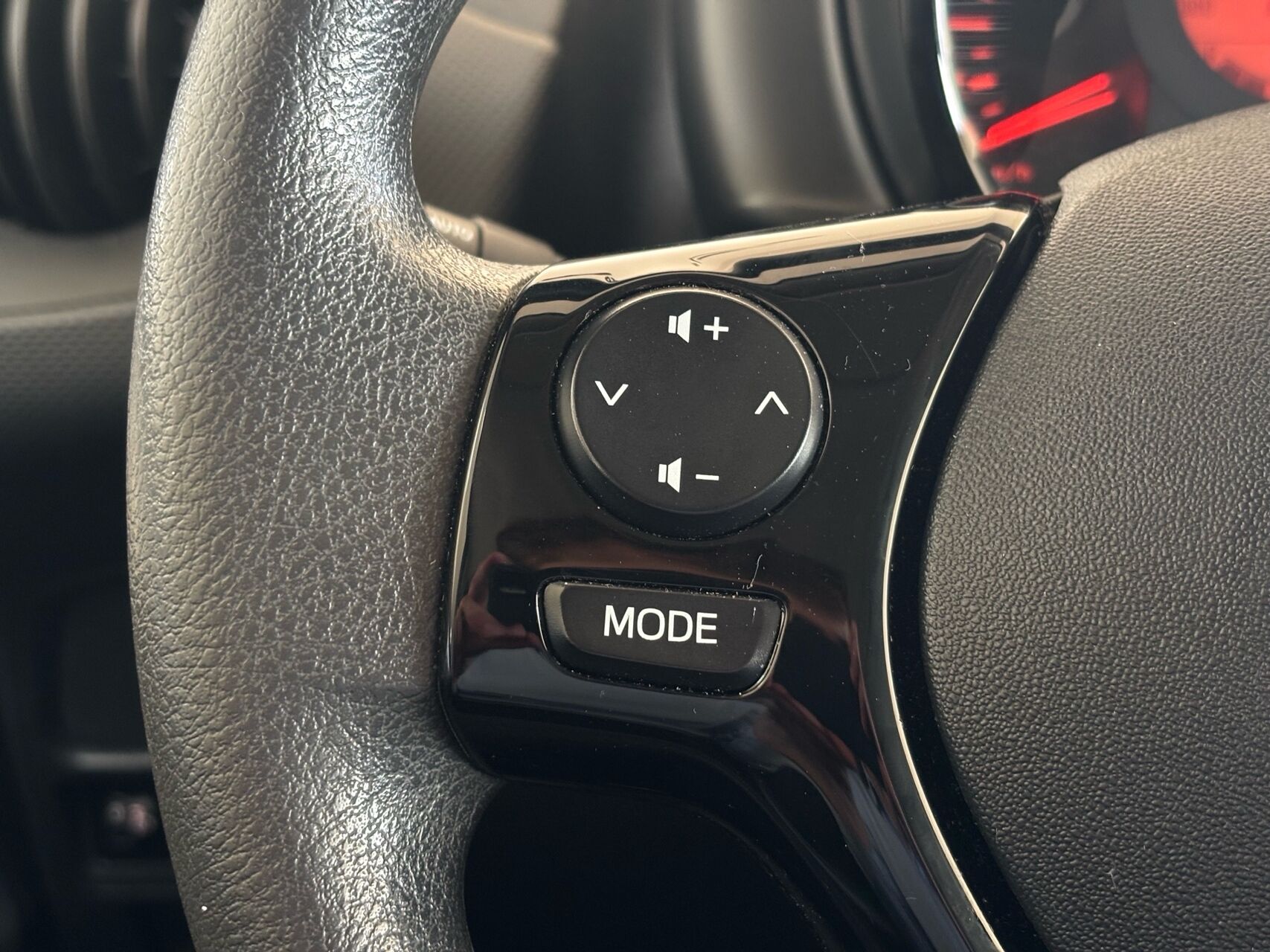 Billede af Citroën C1 1,0 VTi Attaque 72HK 5d
