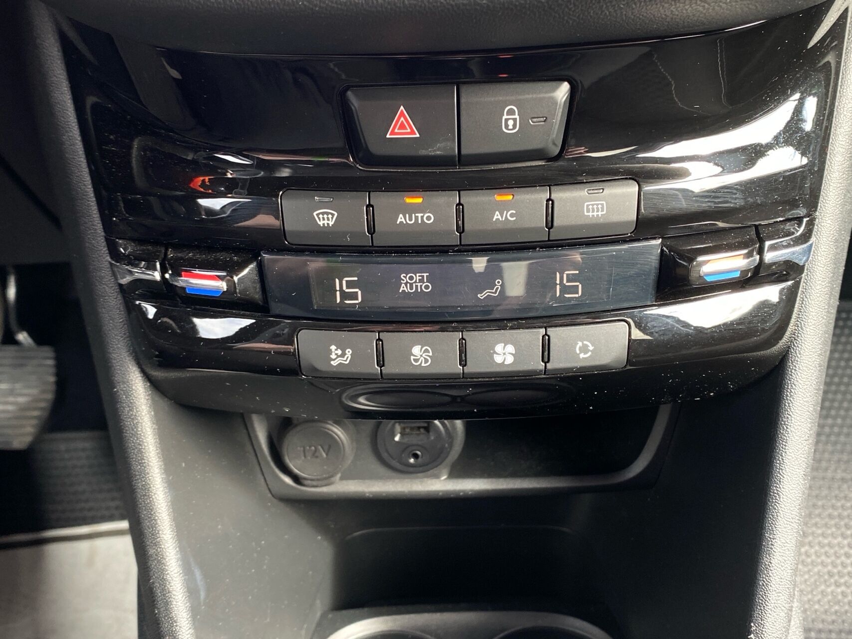 Billede af Peugeot 208 1,6 BlueHDi Active 100HK 5d