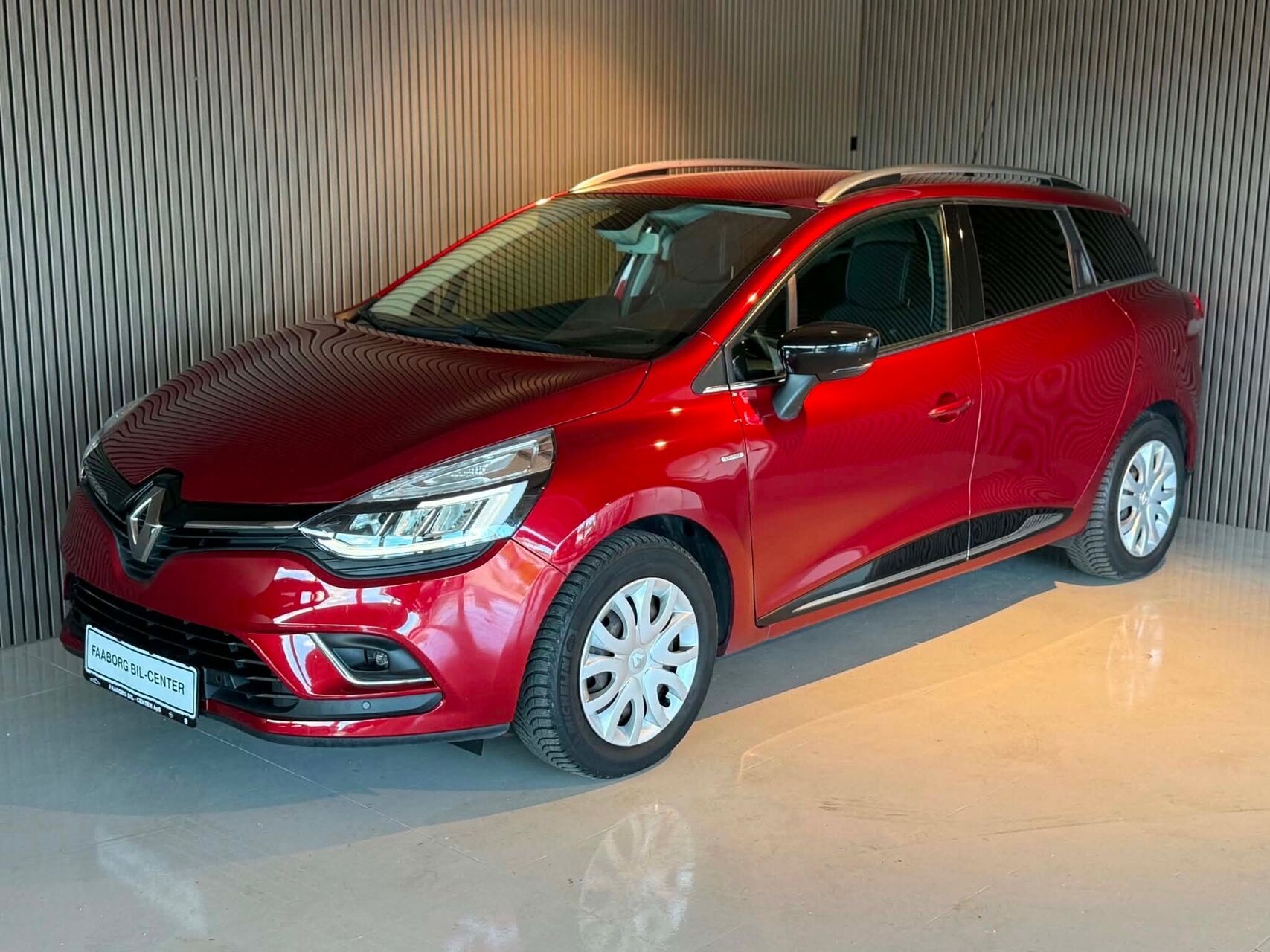 Billede af Renault Clio Sport Tourer 0,9 Energy TCe Limited 90HK Stc