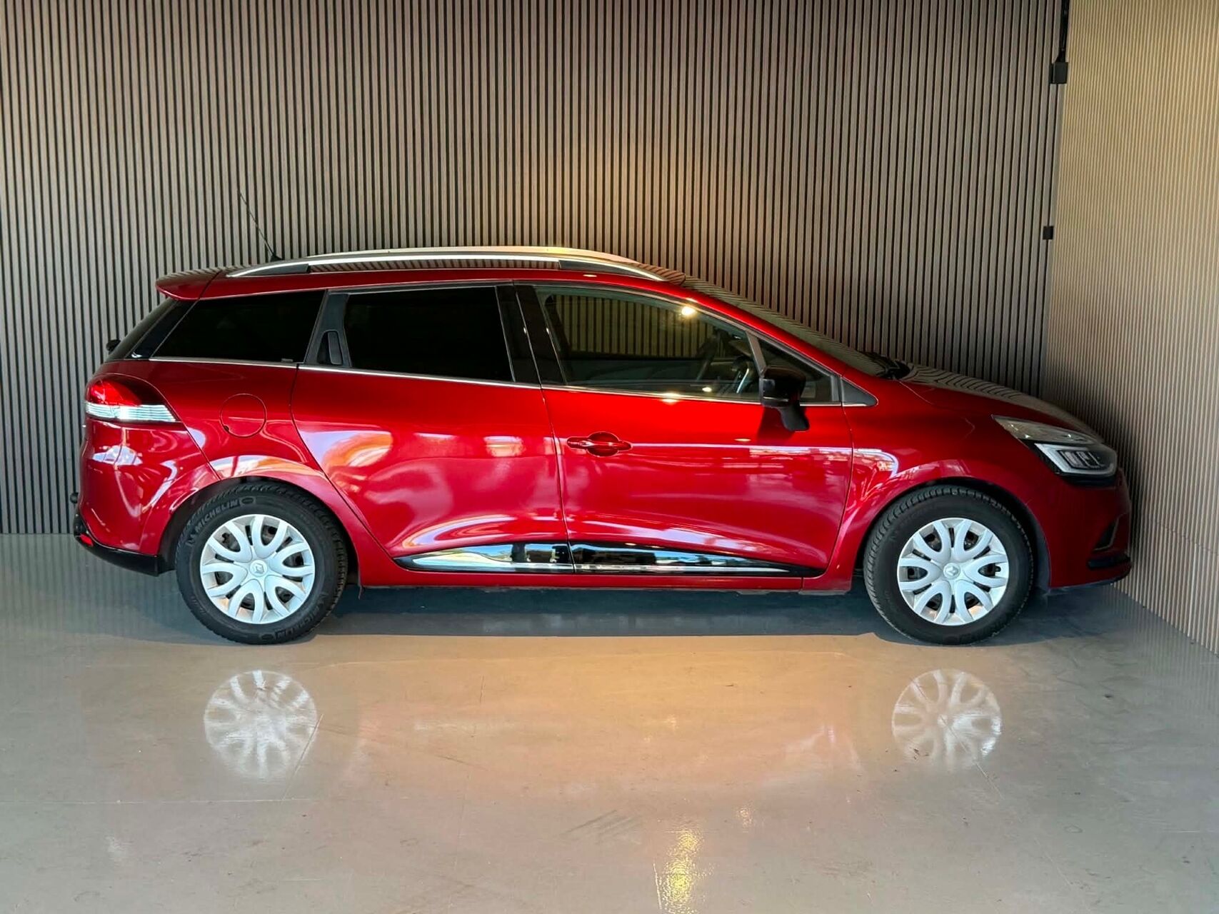Billede af Renault Clio Sport Tourer 0,9 Energy TCe Limited 90HK Stc