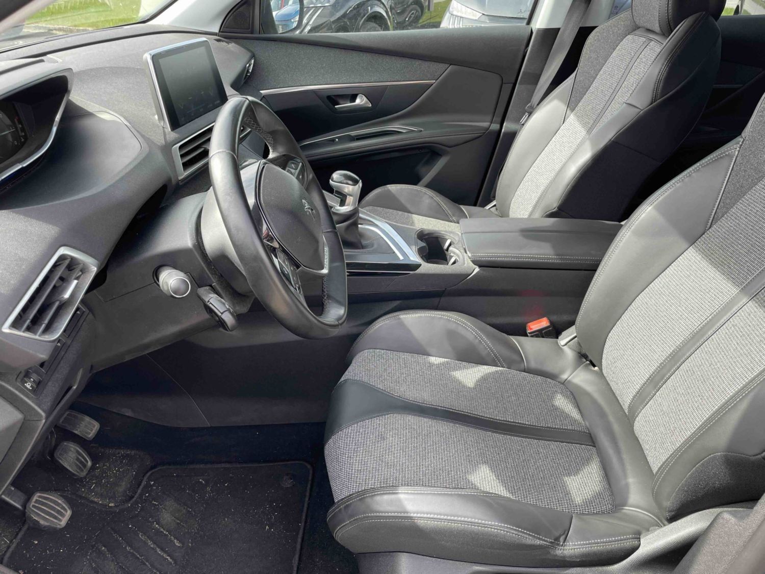 Billede af Peugeot 3008 1,6 BlueHDi Allure 120HK 5d 6g
