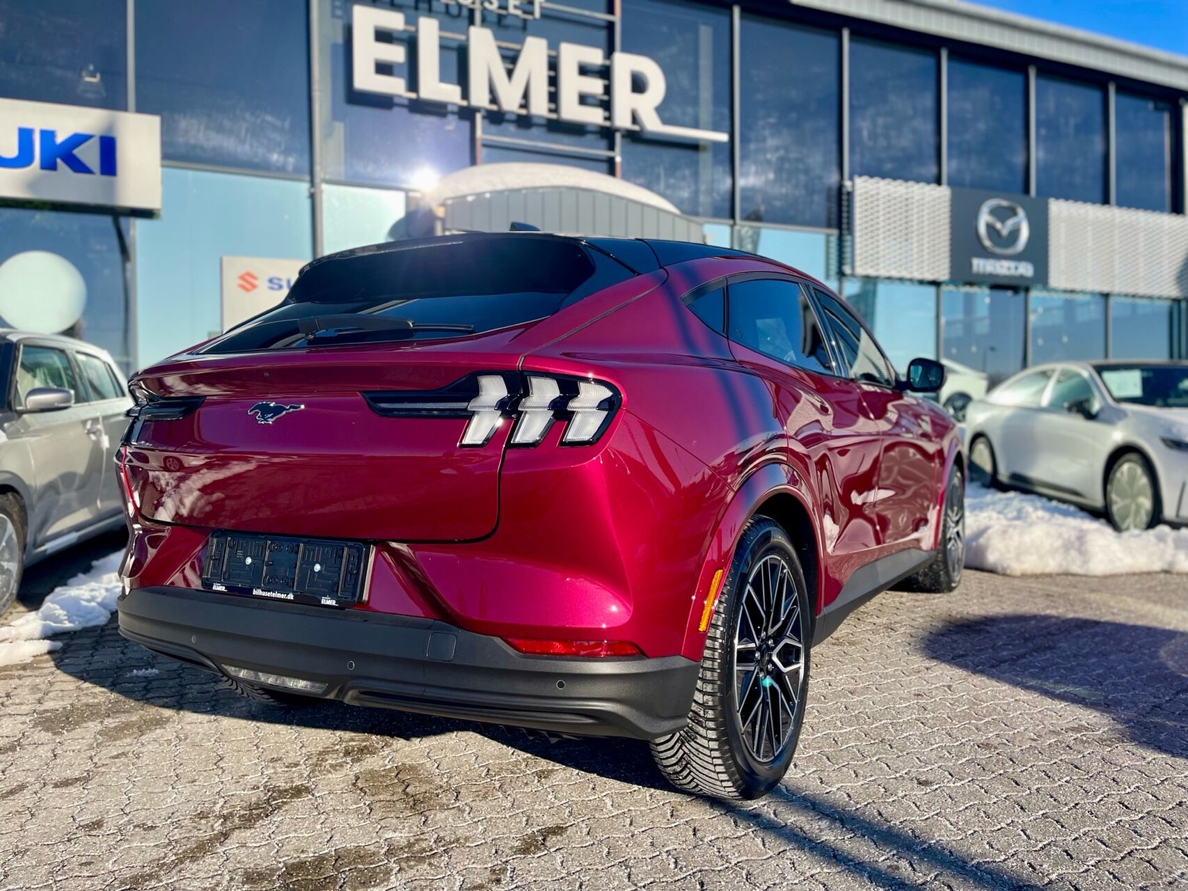 Billede af Ford Mustang Mach-E EL UR Premium AWD 375HK 5d Aut.