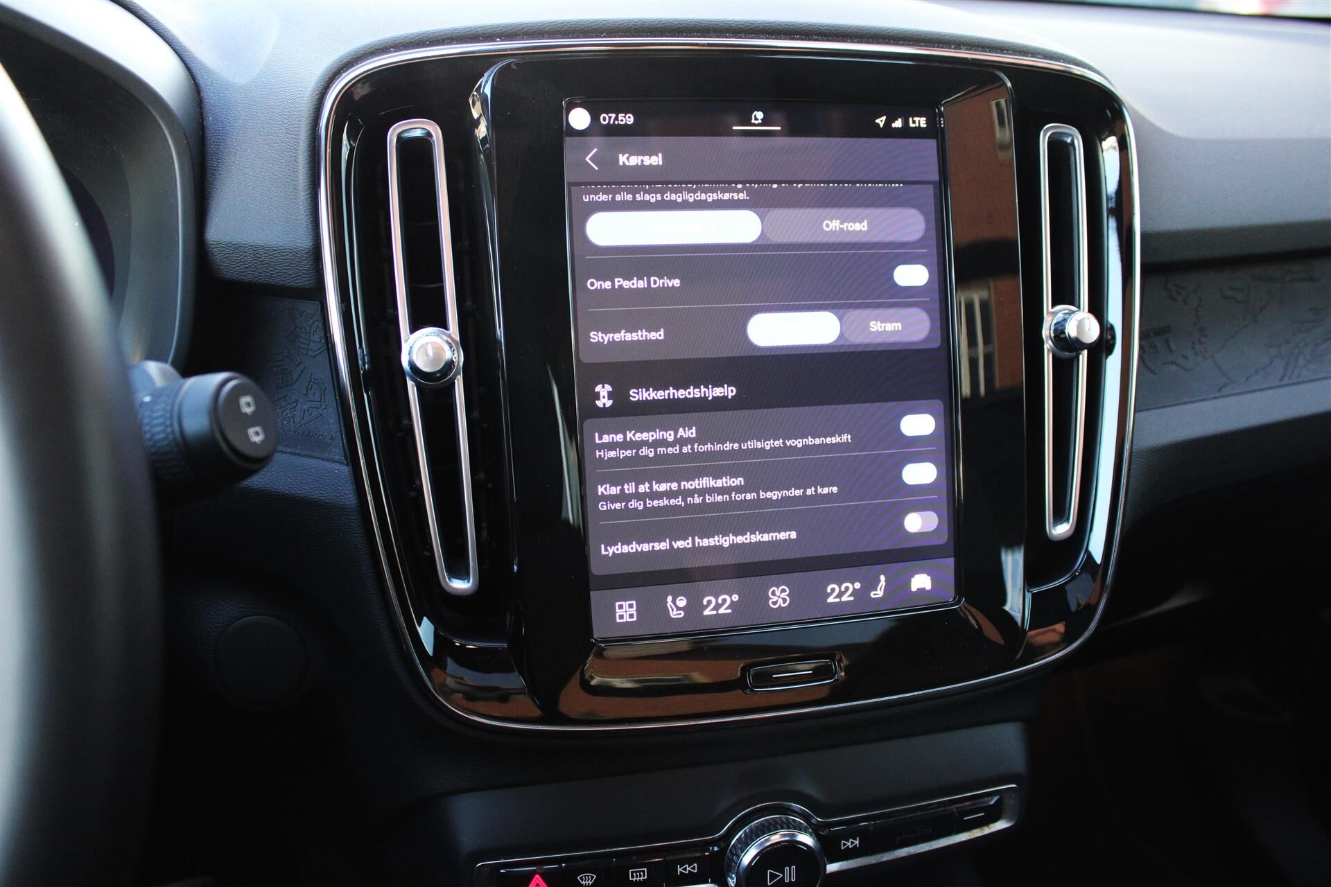 Billede af Volvo XC40 P8 Recharge Twin Ultimate AWD 408HK 5d Aut.