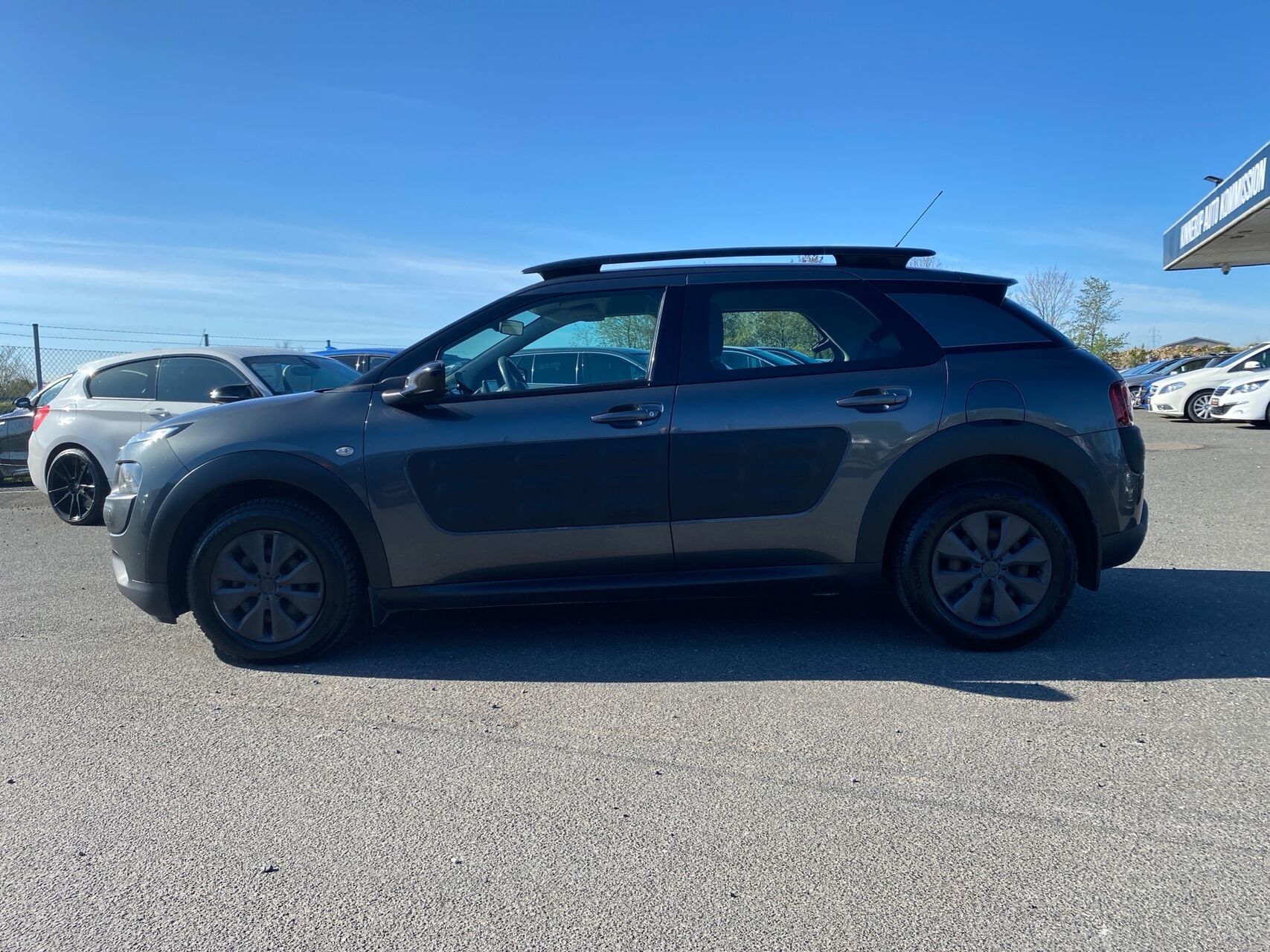 Billede af Citroën C4 Cactus 1,6 Blue HDi Feel+ start/stop 100HK 5d