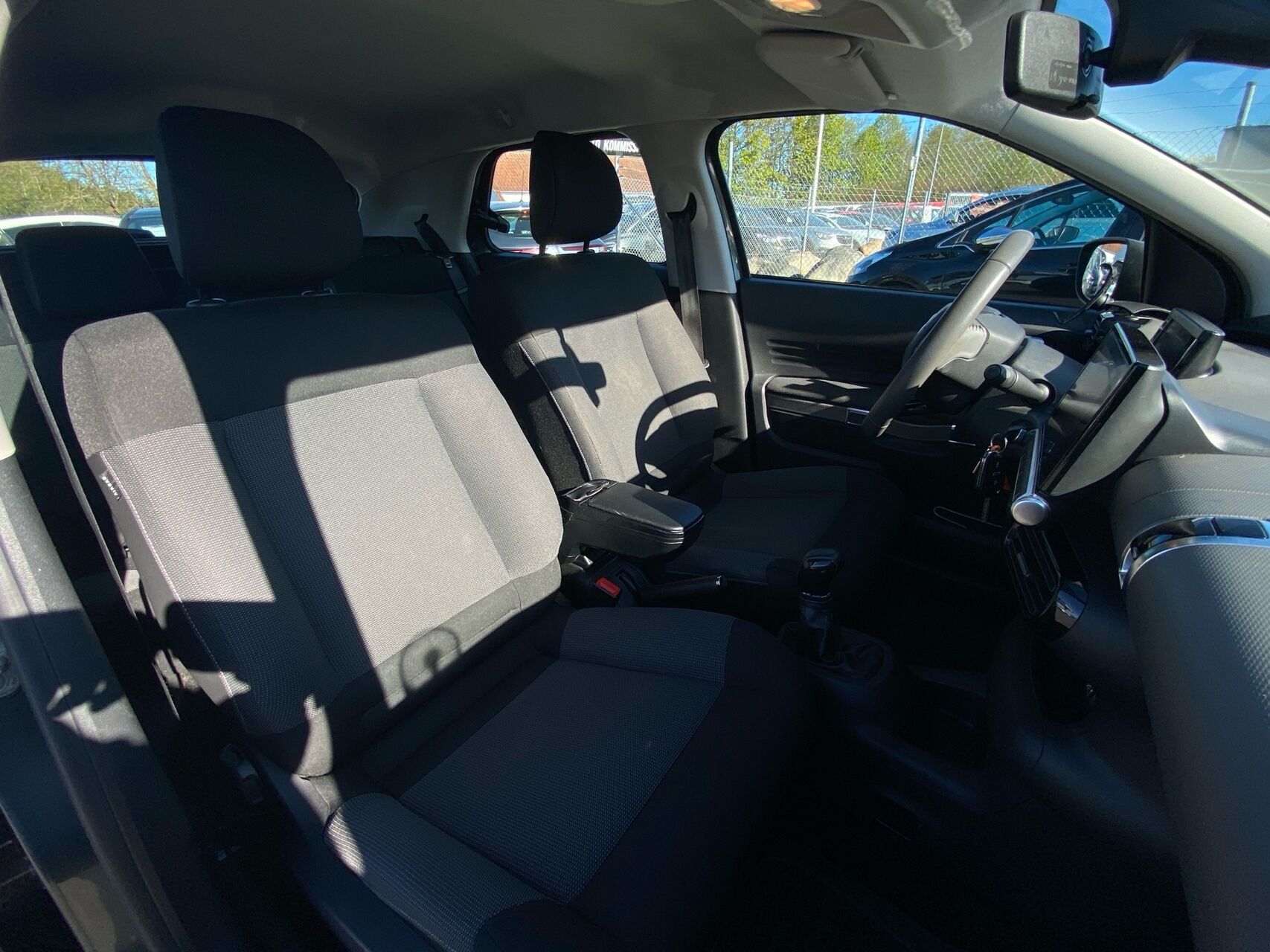Billede af Citroën C4 Cactus 1,6 Blue HDi Feel+ start/stop 100HK 5d