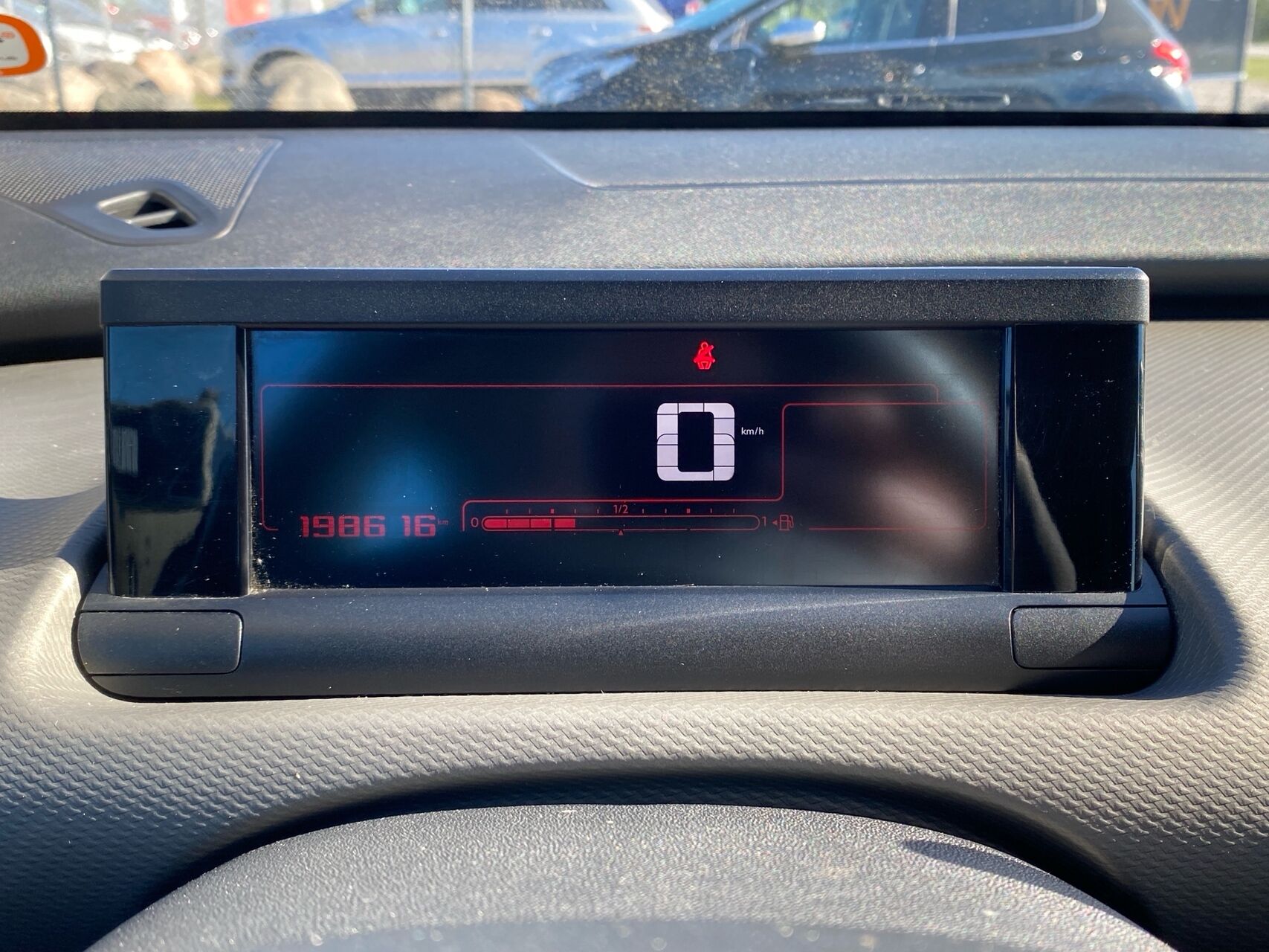 Billede af Citroën C4 Cactus 1,6 Blue HDi Feel+ start/stop 100HK 5d