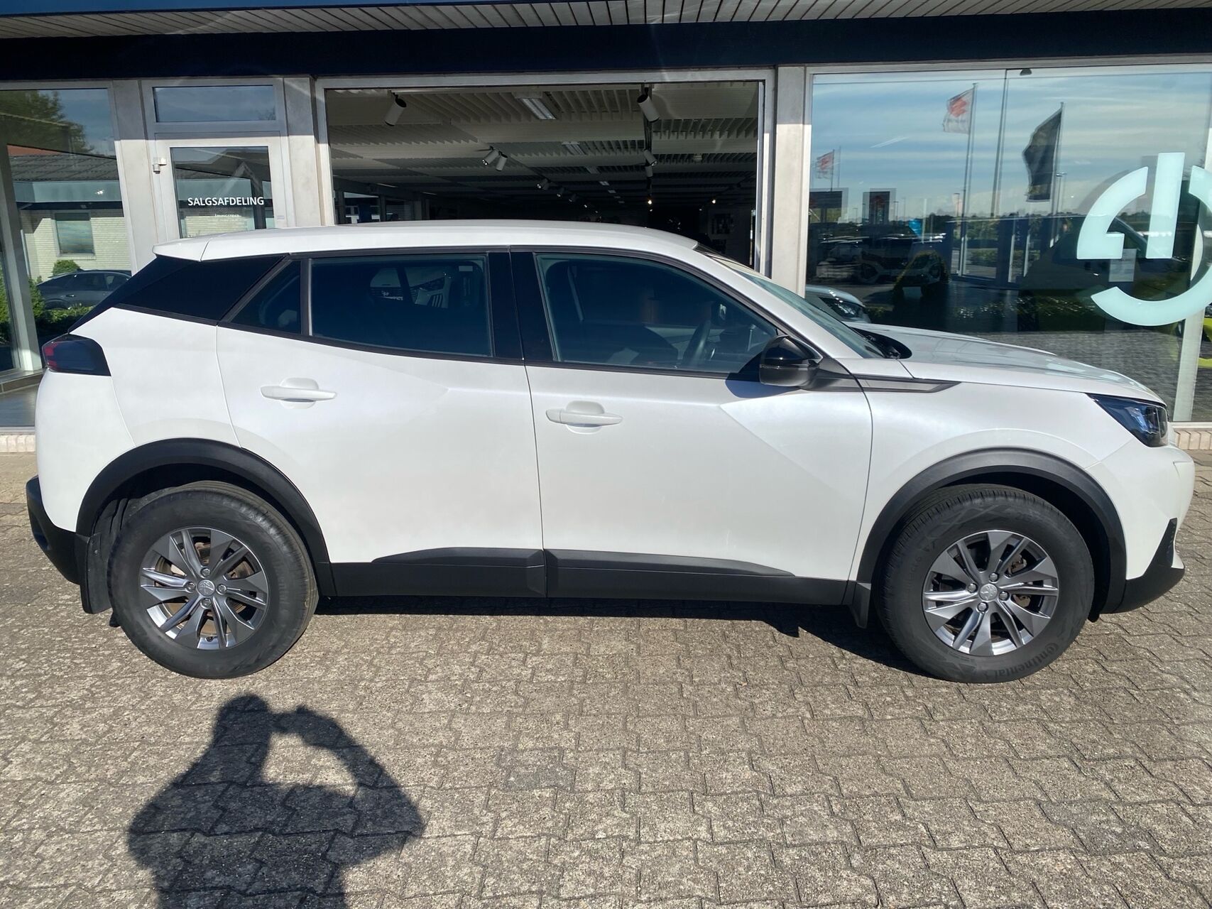 Billede af Peugeot 2008 1,2 PureTech Vision Pack EAT8 130HK 5d 8g Aut.