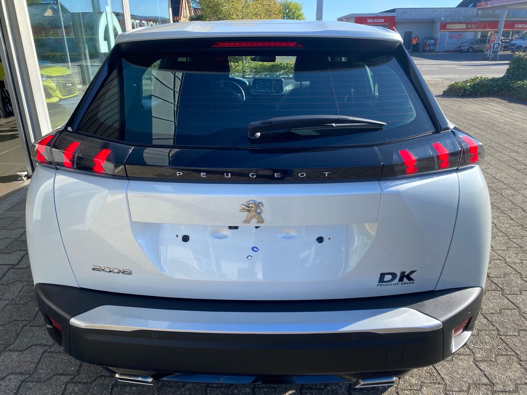 Billede af Peugeot 2008 1,2 PureTech Vision Pack EAT8 130HK 5d 8g Aut.