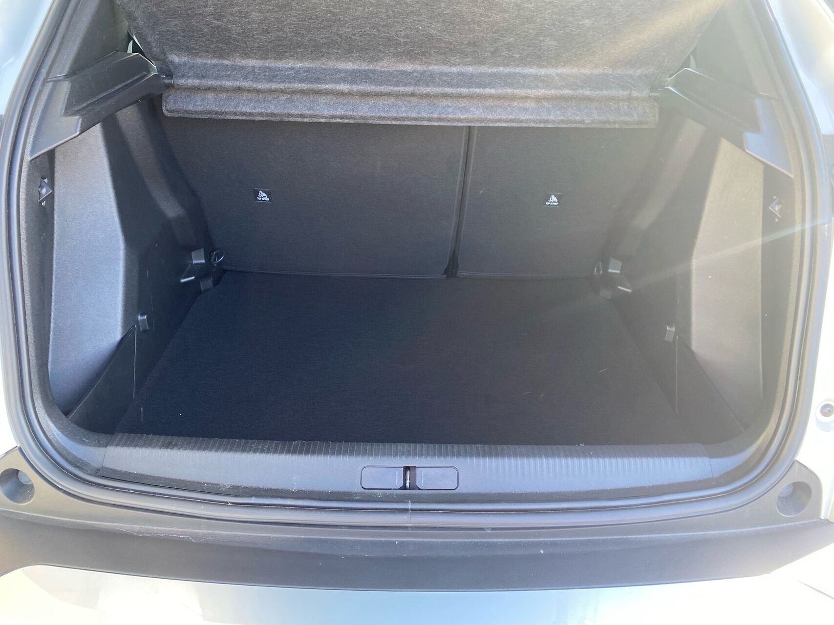Billede af Peugeot 2008 1,2 PureTech Vision Pack EAT8 130HK 5d 8g Aut.