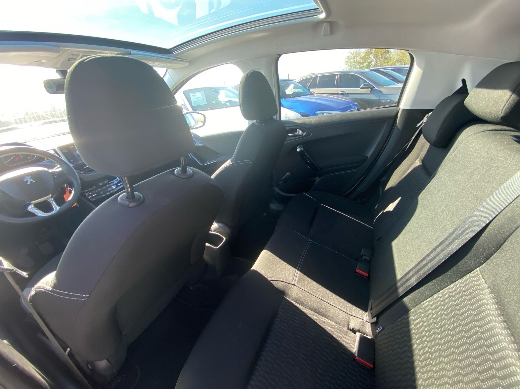 Billede af Peugeot 208 1,6 BlueHDi Envy 100HK 5d