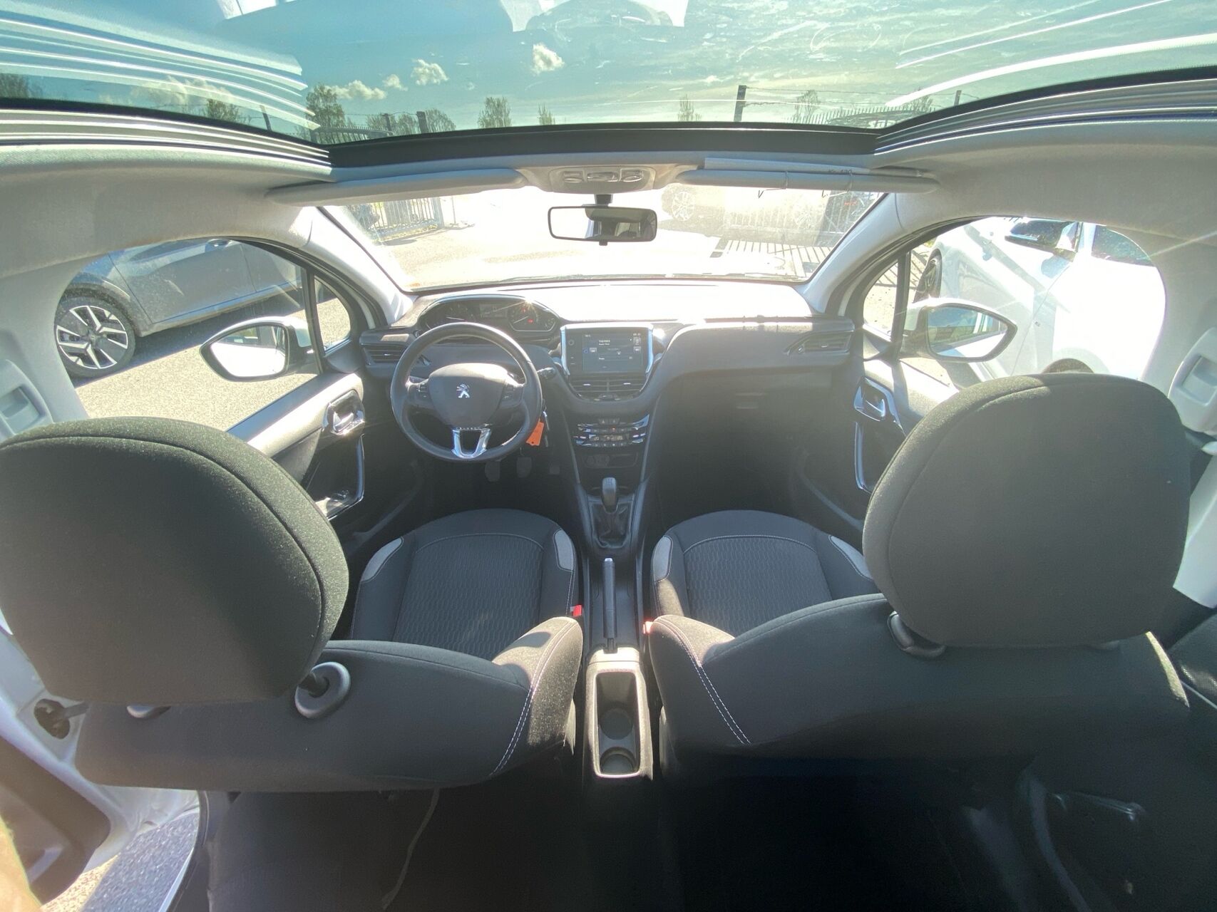 Billede af Peugeot 208 1,6 BlueHDi Envy 100HK 5d