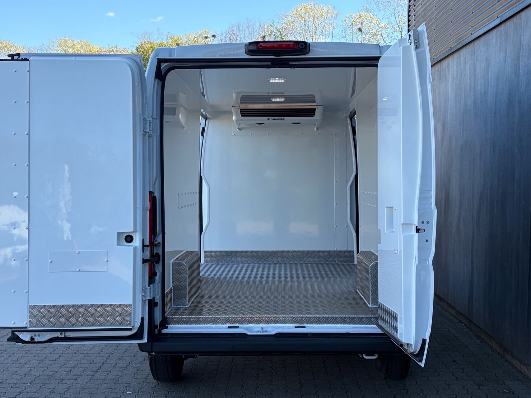 Billede af Fiat Ducato 35M L3H2 2,2 Multijet Pro+ 180HK Van 8g Aut.