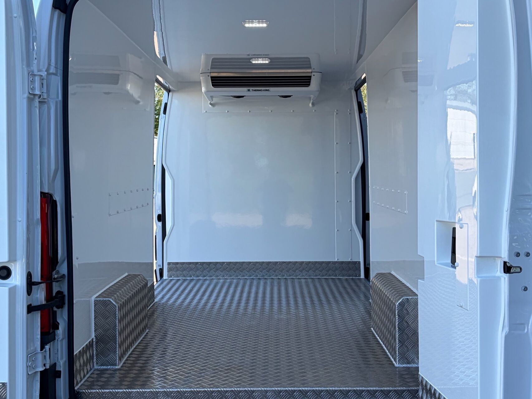 Billede af Fiat Ducato 35M L3H2 2,2 Multijet Pro+ 180HK Van 8g Aut.
