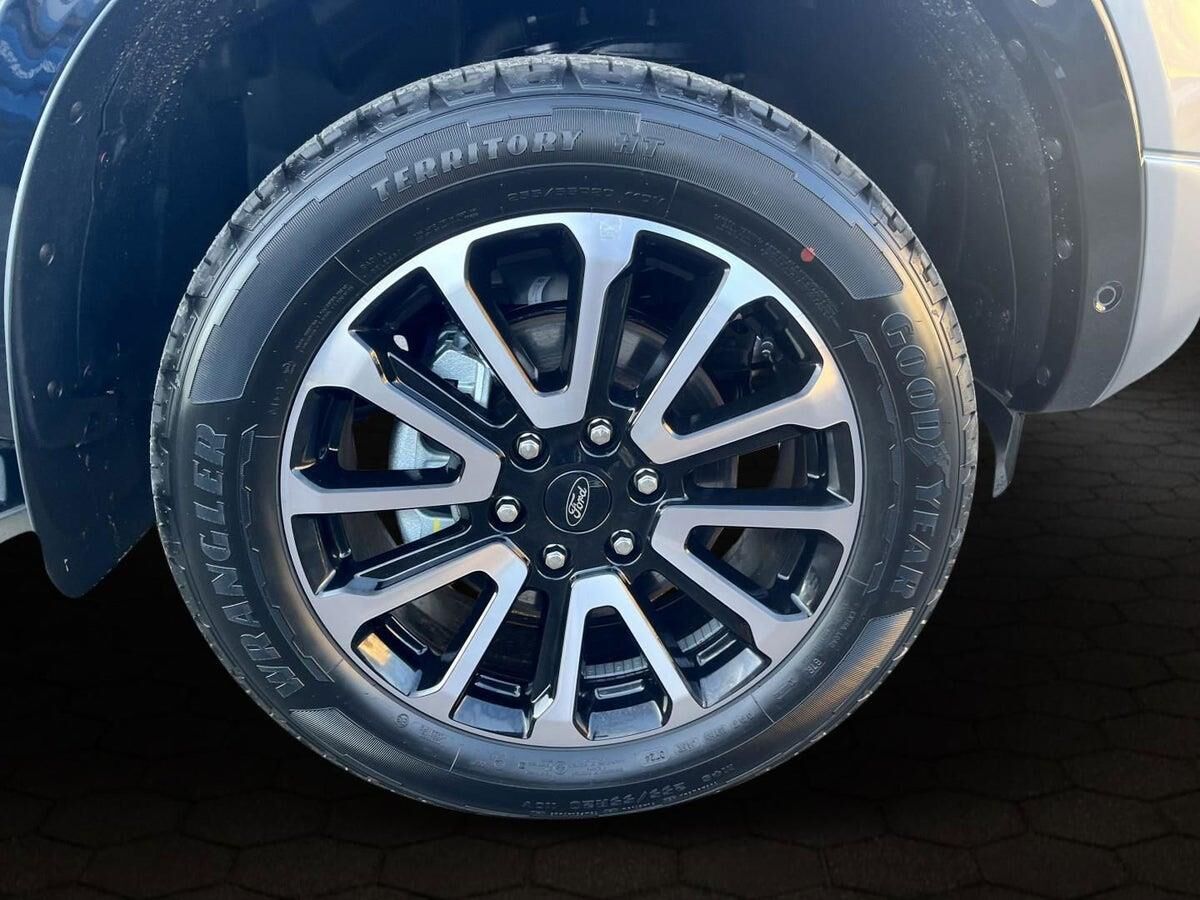 Billede af Ford Ranger Double Cab 3,0 EcoBlue Platinum e-4WD 240HK Pick-Up 10g Aut.