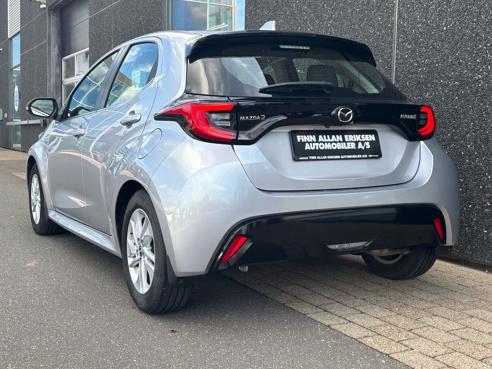 Billede af Mazda 2 1,5 VVT-I  Hybrid Agile Comfort CVT 116HK 5d Trinl. Gear