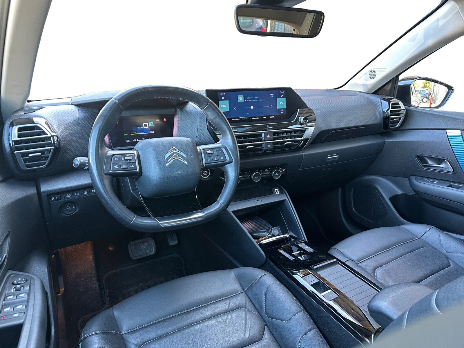 Billede af Citroën e-C4 EL Shine Sport 136HK 5d Aut.