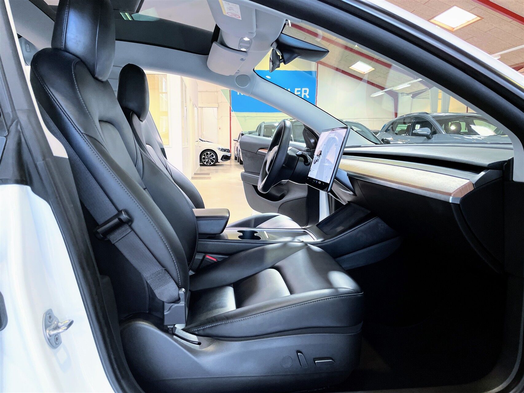 Billede af Tesla Model 3 EL Standard Range Plus 325HK Aut.