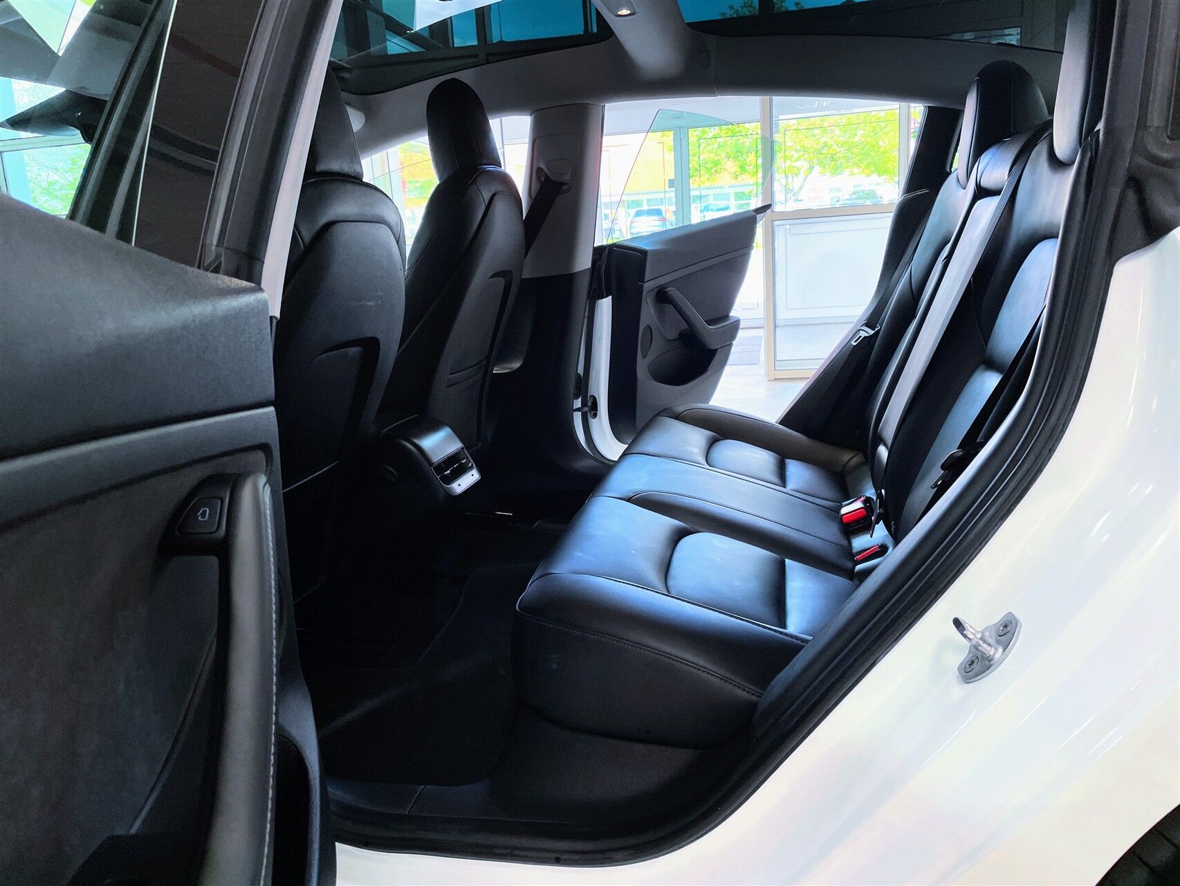 Billede af Tesla Model 3 EL Standard Range Plus 325HK Aut.