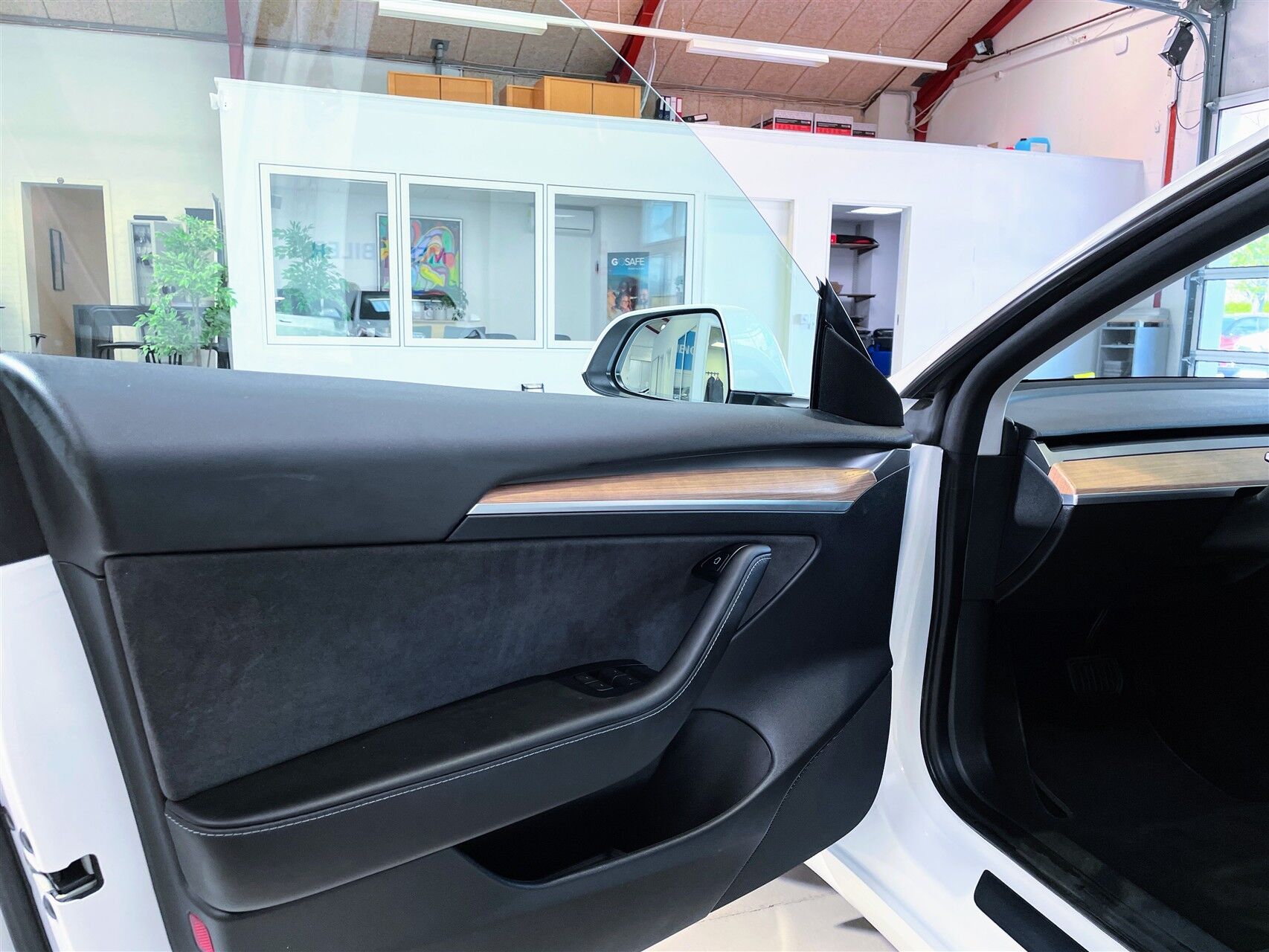 Billede af Tesla Model 3 EL Standard Range Plus 325HK Aut.