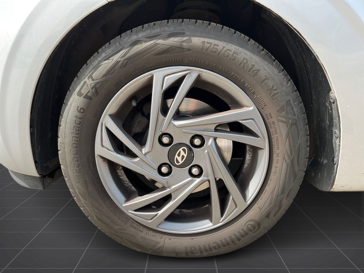 Billede af Hyundai i10 1,0 Advanced AMT 67HK 5d Aut.