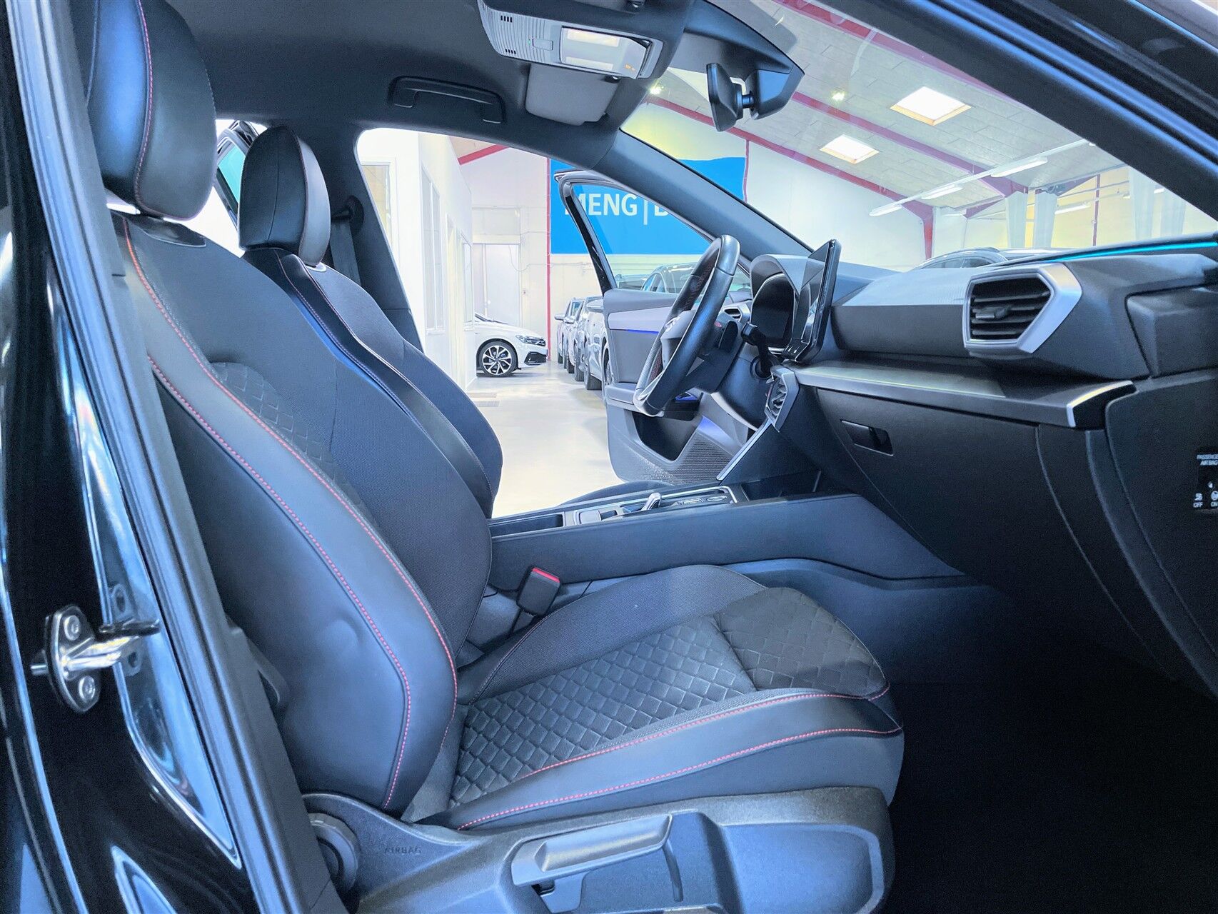 Billede af Seat Leon Sportstourer 1,4 e-Hybrid FR DSG 204HK Stc 6g Aut.