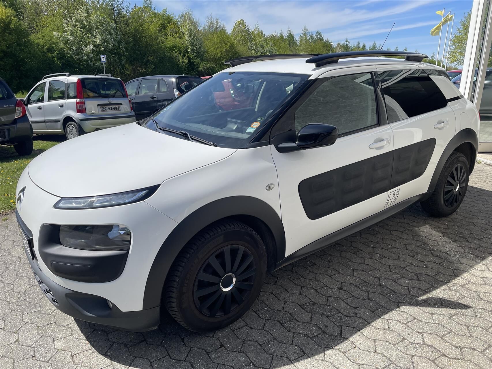 Billede af Citroën C4 Cactus 1,6 Blue HDi Feel start/stop 100HK Van