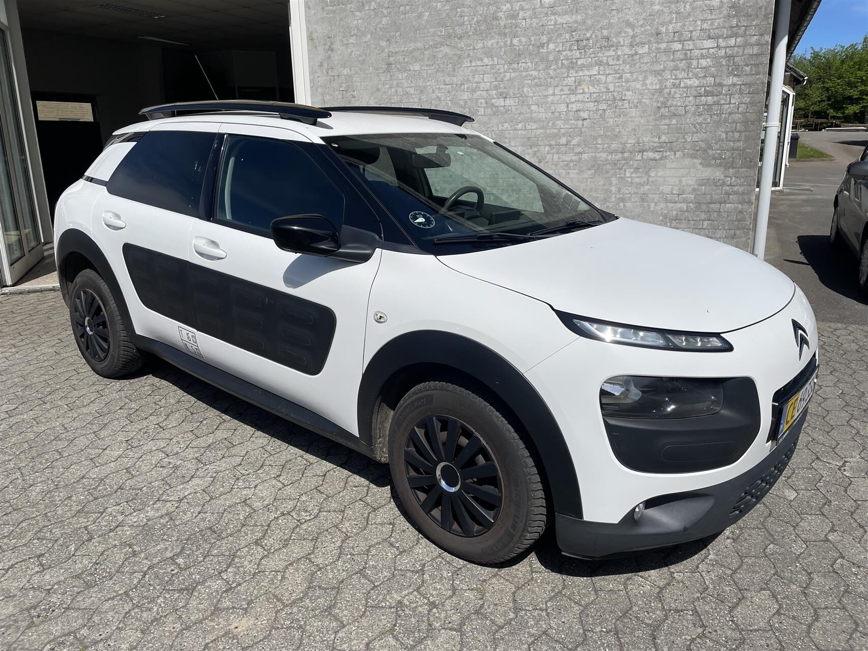 Billede af Citroën C4 Cactus 1,6 Blue HDi Feel start/stop 100HK Van