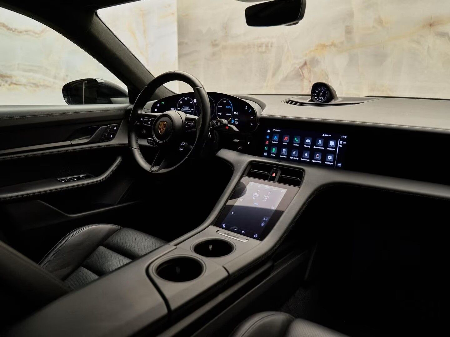 Billede af Porsche Taycan GTS Sport Turismo EL 4x4 517HK Stc Aut.