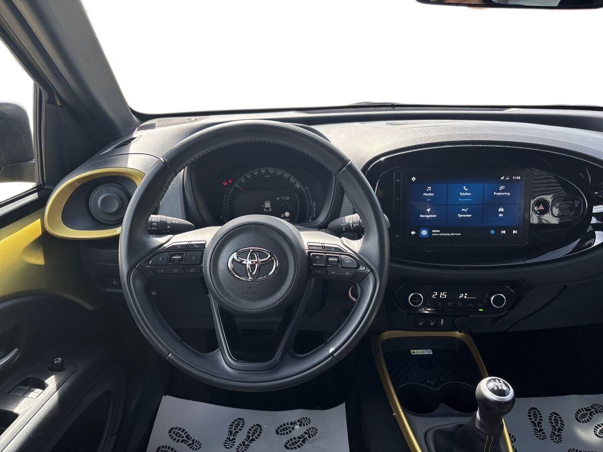 Billede af Toyota Aygo X 1,0 VVT-I Pulse Edition Design 72HK 5d