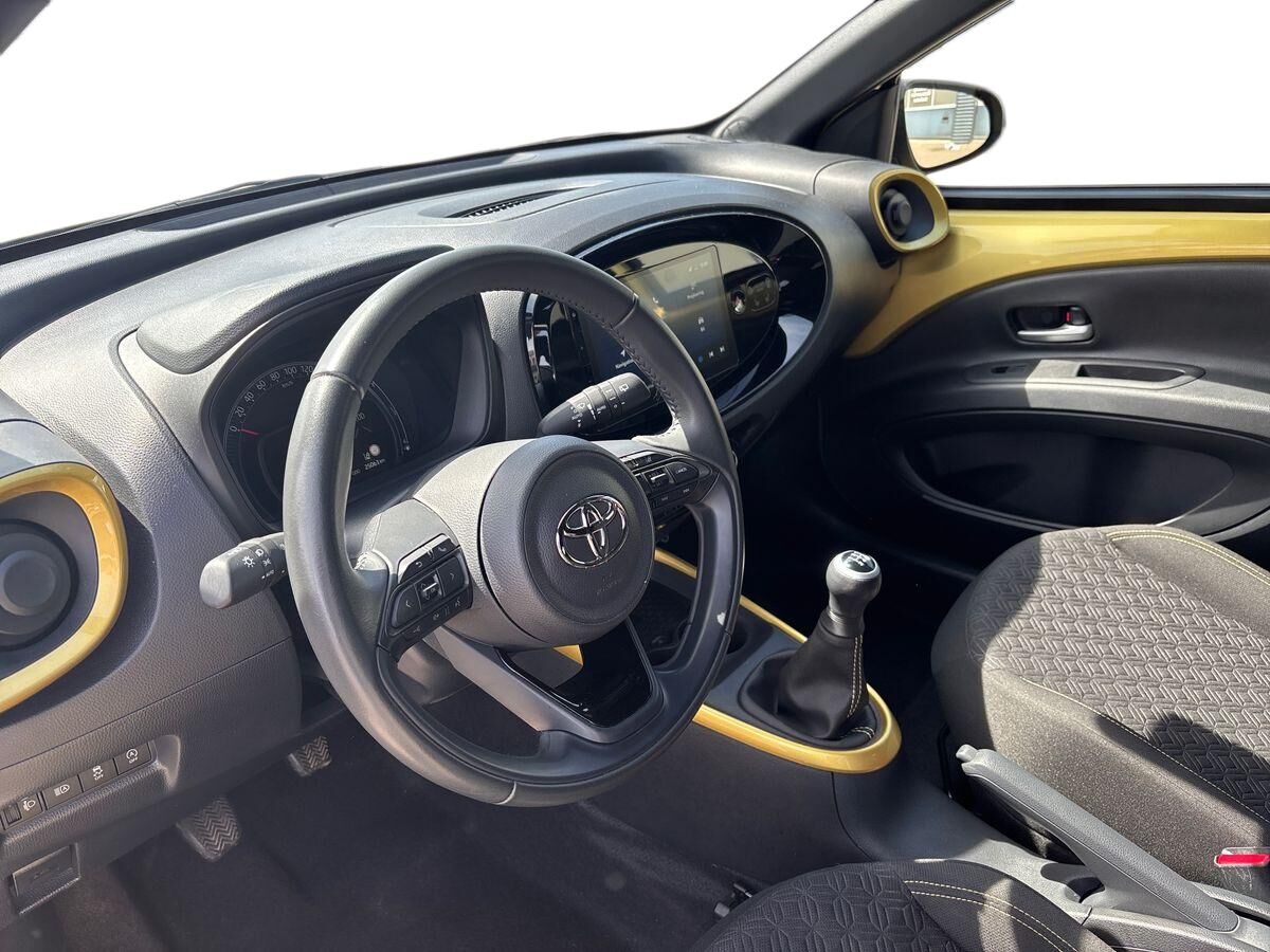 Billede af Toyota Aygo X 1,0 VVT-I Pulse Edition Design 72HK 5d