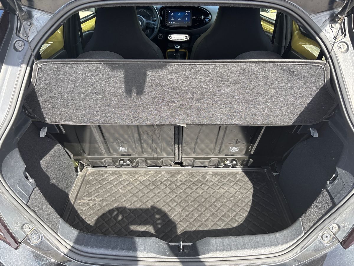 Billede af Toyota Aygo X 1,0 VVT-I Pulse Edition Design 72HK 5d