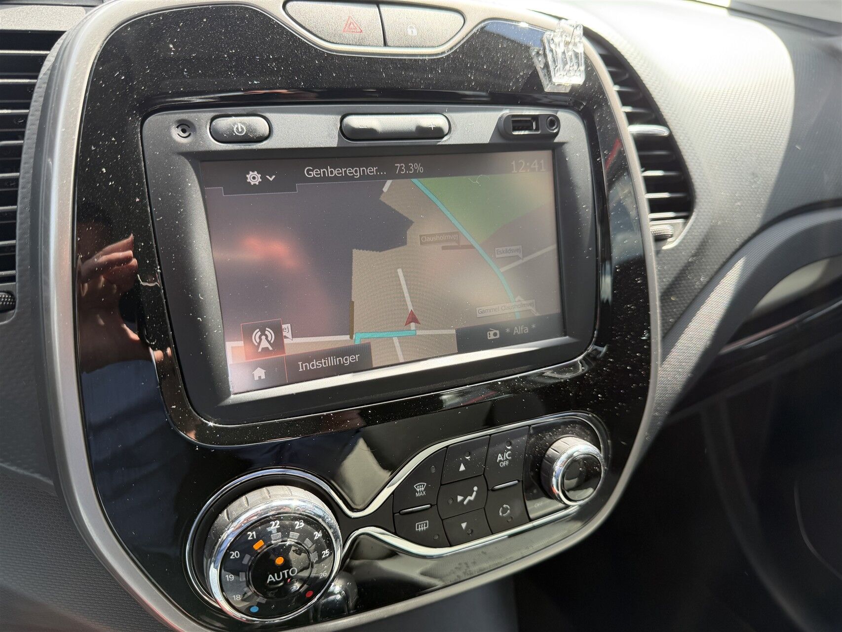 Billede af Renault Captur 1,2 TCE Expression Navi Style EDC 120HK 5d 6g Aut.