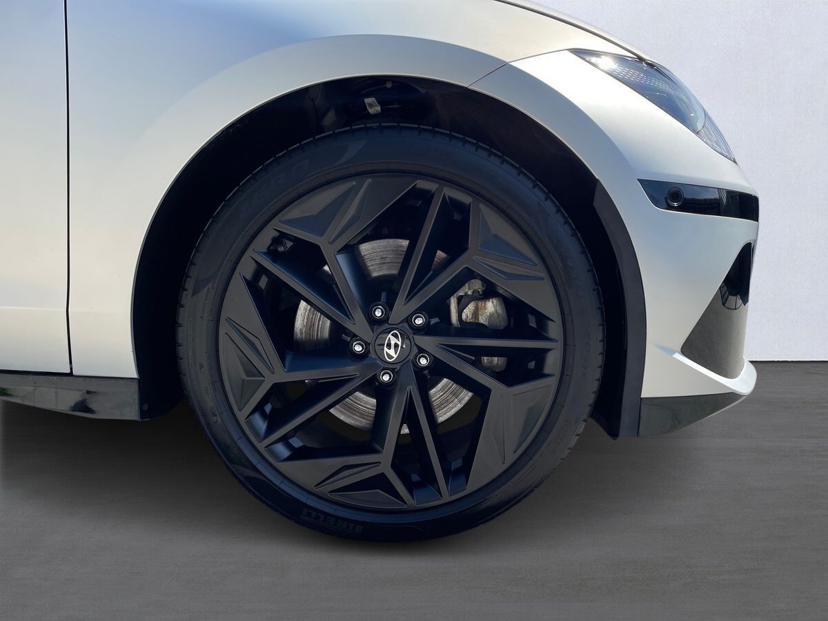 Billede af Hyundai Ioniq 6 Electric 77,4 kWh First Edition 4WD 325HK Aut.