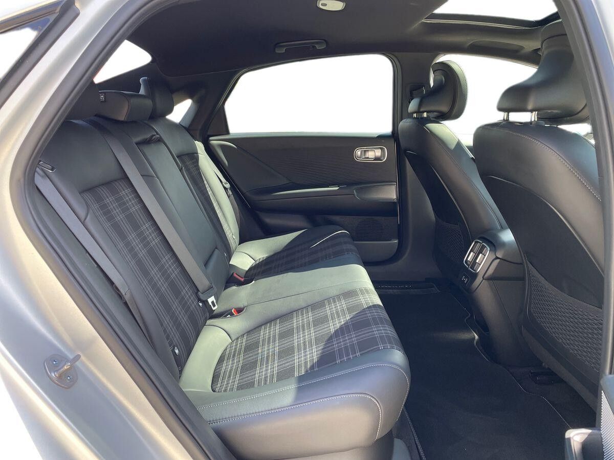 Billede af Hyundai Ioniq 6 Electric 77,4 kWh First Edition 4WD 325HK Aut.