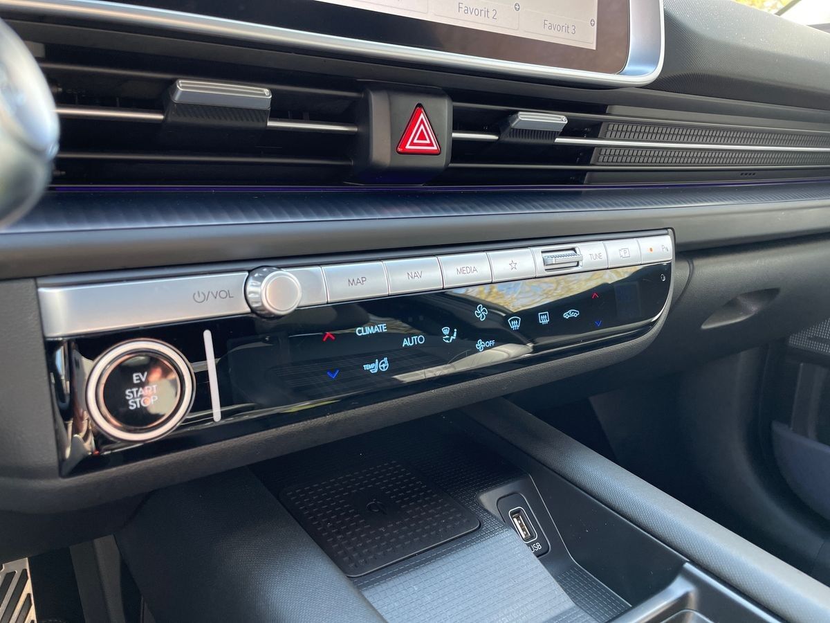 Billede af Hyundai Ioniq 6 Electric 77,4 kWh First Edition 4WD 325HK Aut.