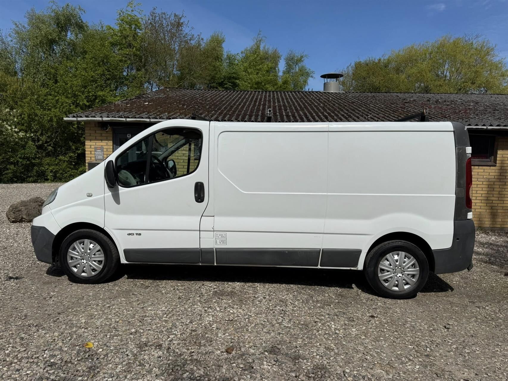Billede af Renault Trafic T29 L2H1 2,0 DCI 115HK Van 6g