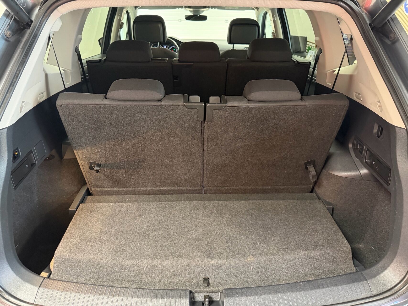 Billede af VW Tiguan Allspace 1,4 TSI ACT Comfortline DSG 150HK 5d 6g Aut.