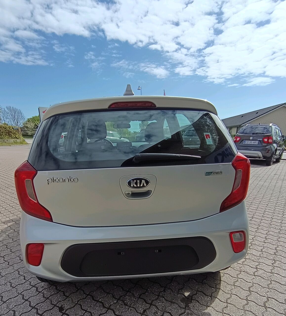 Billede af Kia Picanto 1,0 MPI Attraction 67HK 5d