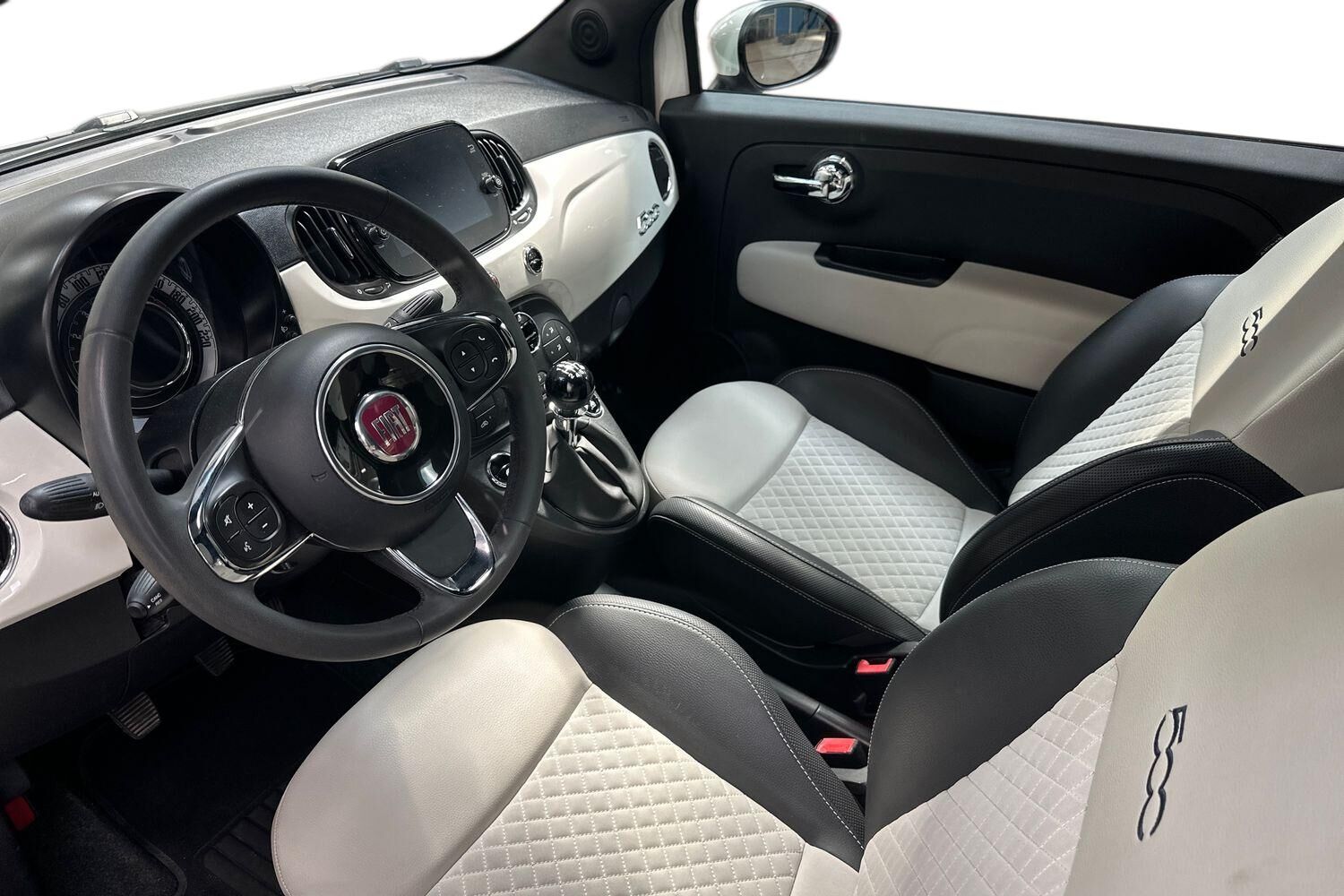 Billede af Fiat 500 1,0 Mild hybrid DolceVita Pack 70HK 3d 6g