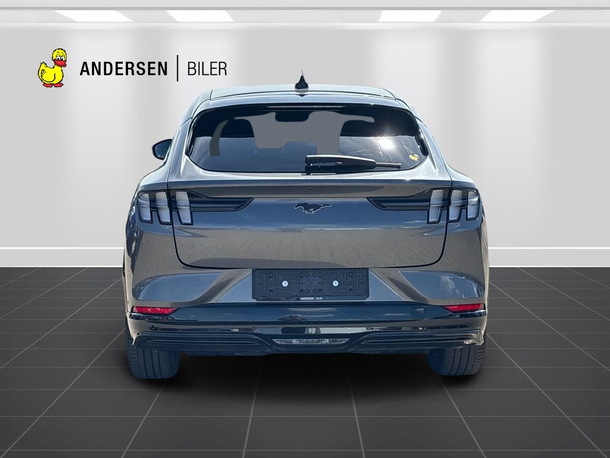 Billede af Ford Mustang Mach-E EL UR Premium 294HK 5d Aut.