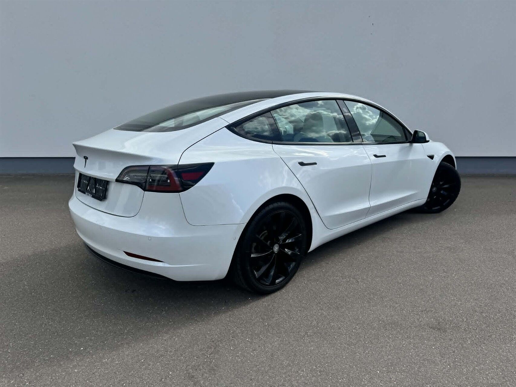 Billede af Tesla Model 3 EL Standard Range 283HK Aut.