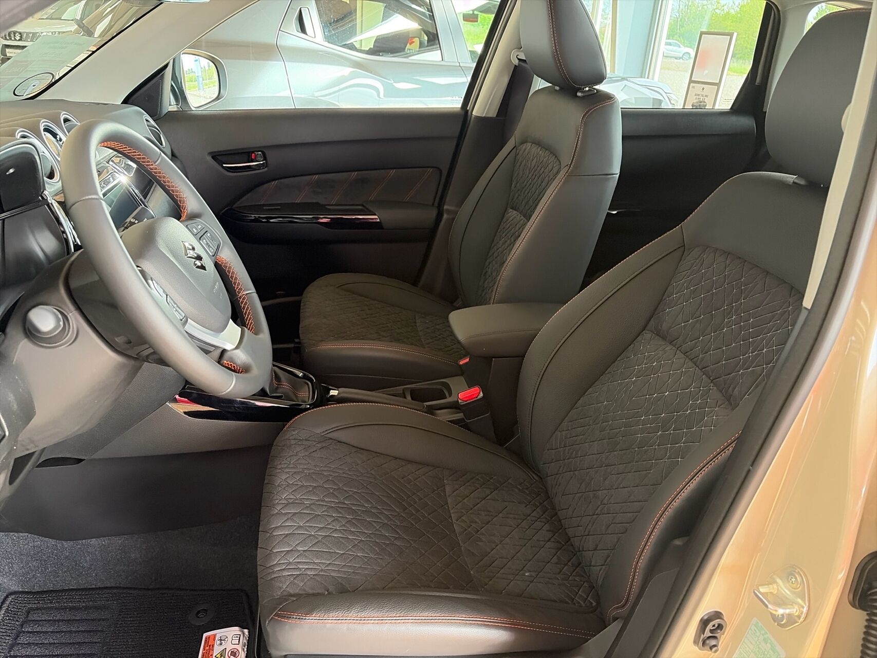 Billede af Suzuki Vitara 1,4 Black Edition 110HK 5d 6g