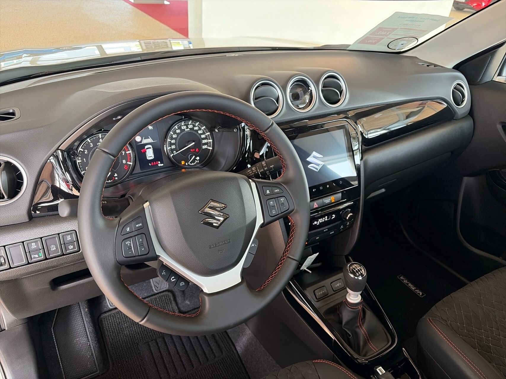 Billede af Suzuki Vitara 1,4 Black Edition 110HK 5d 6g