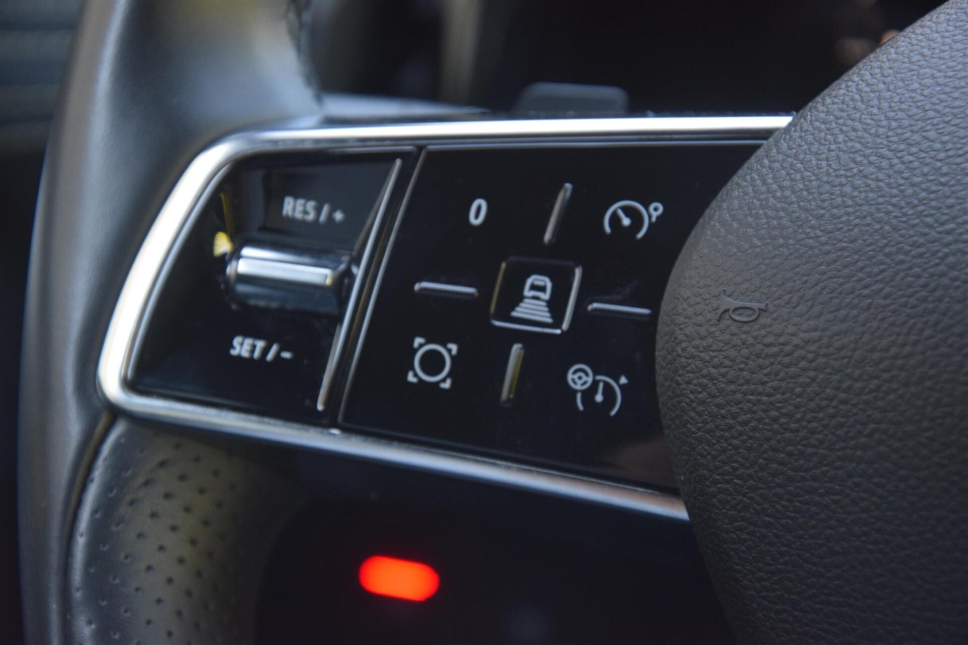 Billede af Renault Mégane E-TECH Iconic 220HK 5d Aut.