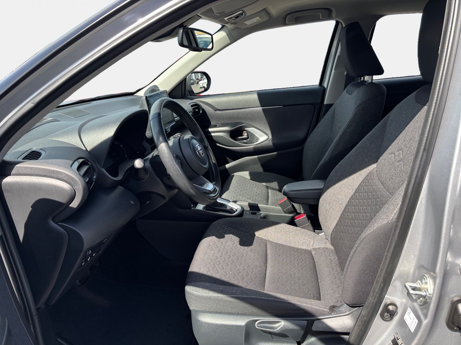 Billede af Toyota Yaris Cross 1,5 Hybrid Active Technology 116HK 5d Trinl. Gear