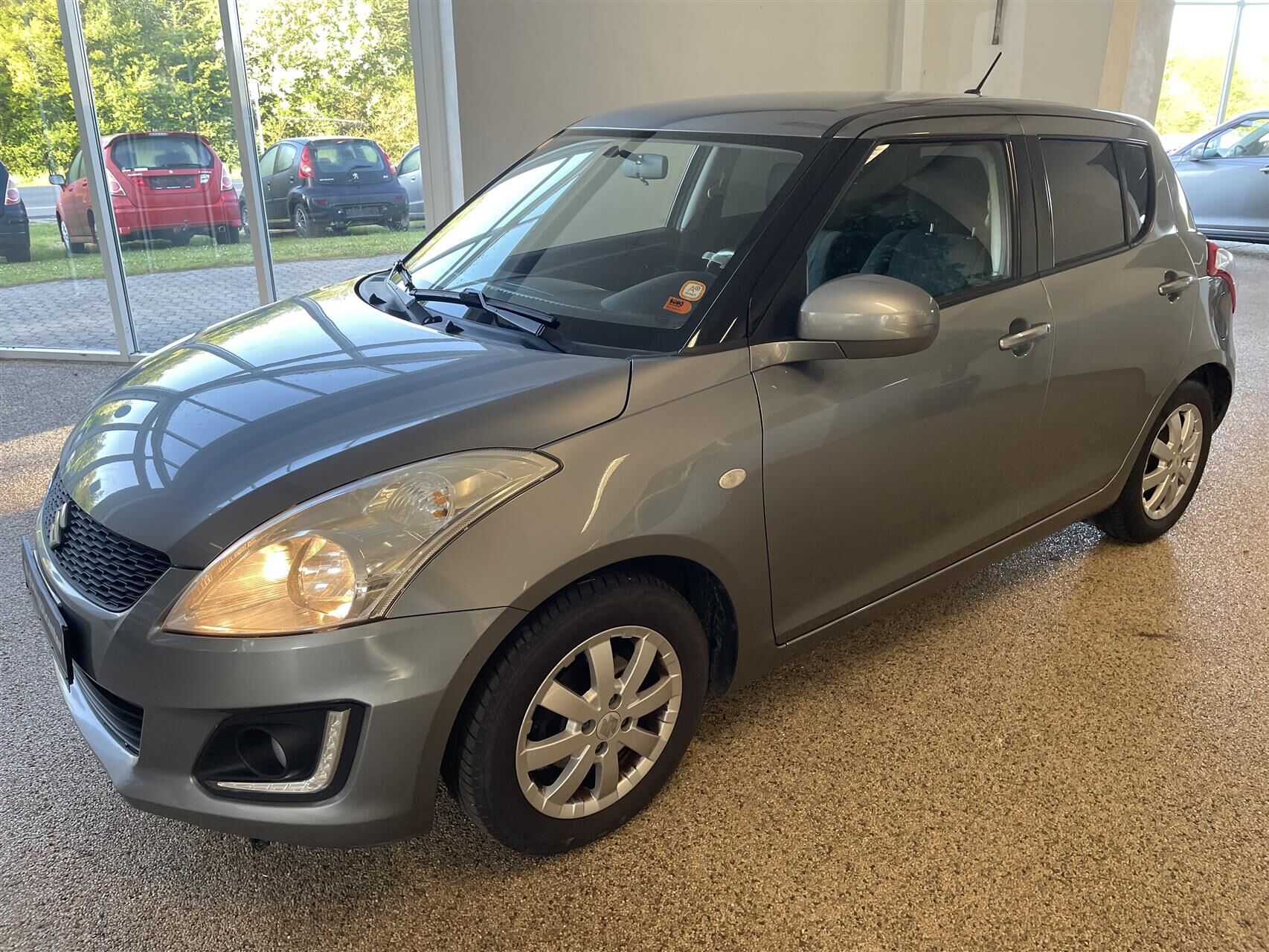 Billede af Suzuki Swift 1,2 Dualjet 16V Club 90HK 5d