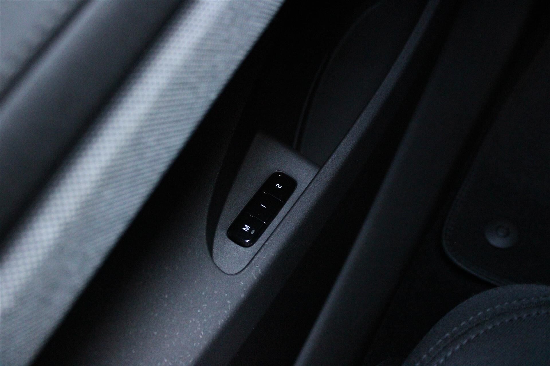 Billede af Polestar 2 EL Long Range Plus AWD 408HK 5d Aut.