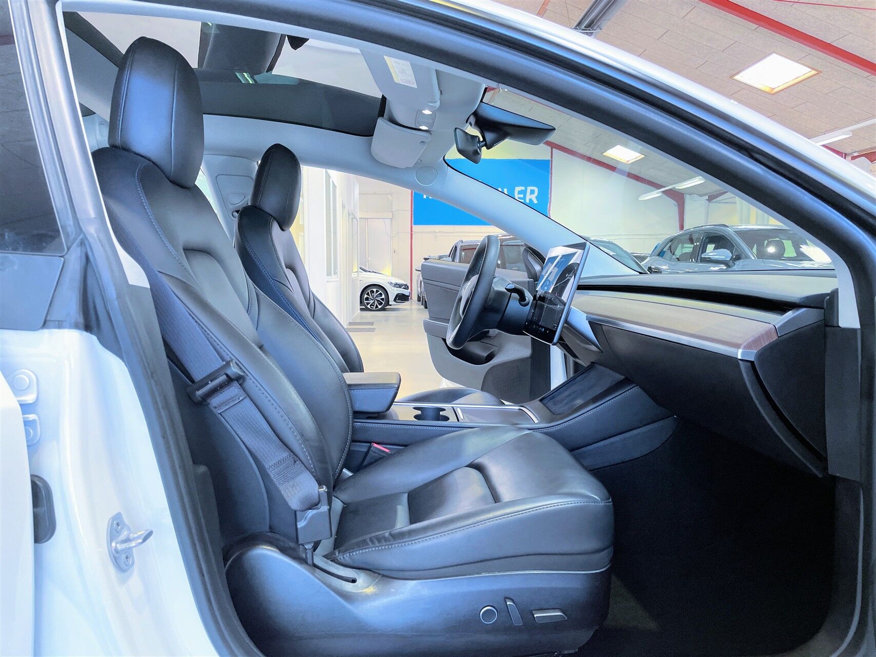 Billede af Tesla Model 3 EL 283HK Aut.