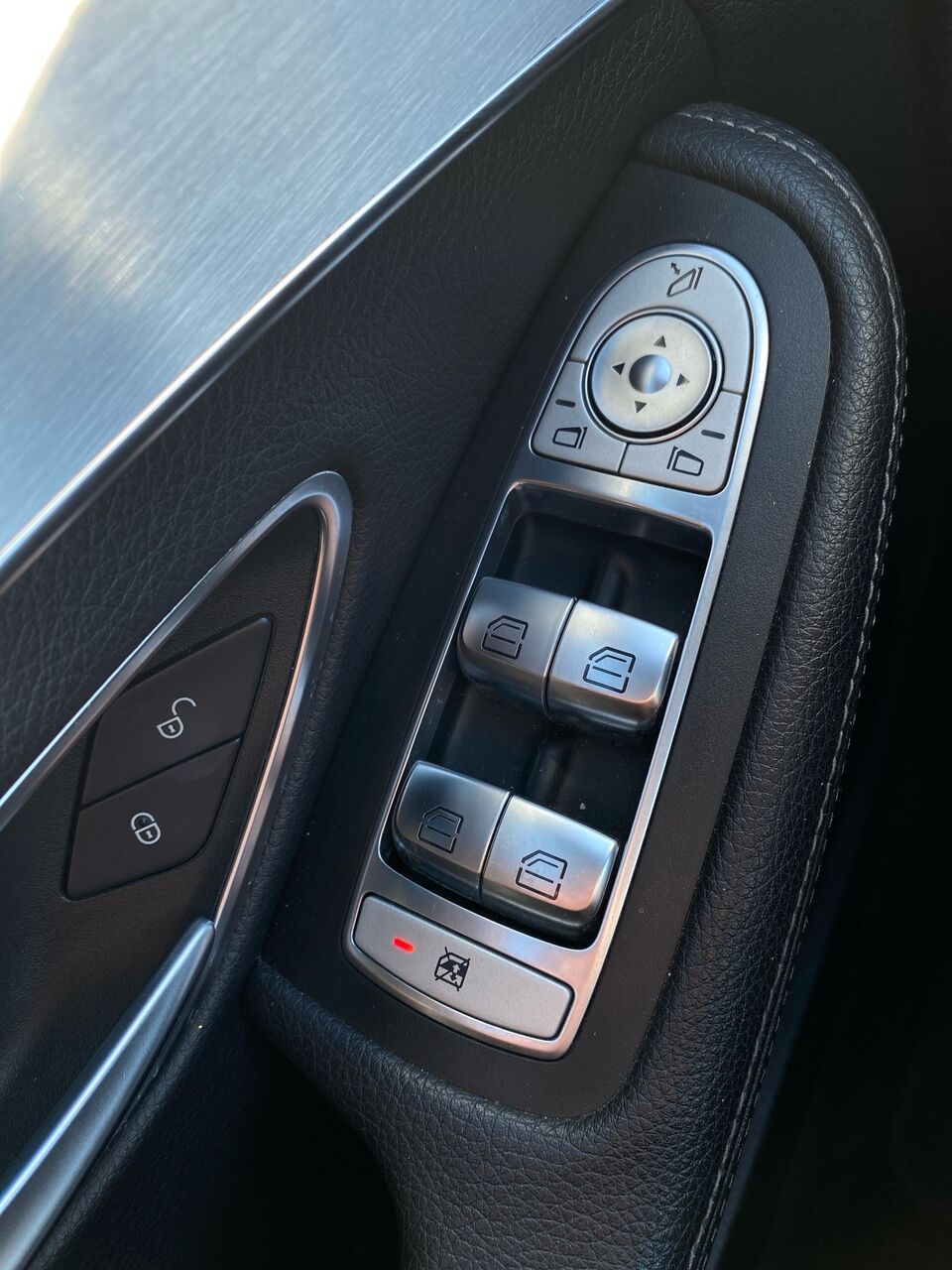 Billede af Mercedes-Benz C220 d T 2,1 CDI BlueEfficiency 7G-Tronic Plus 170HK Stc 7g Aut.
